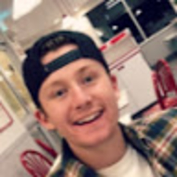 Meet your Posher, Jay - Picture 1 of 1